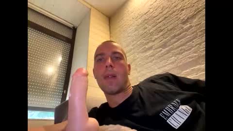 rotteei1 online show from October 2025 07:50:02 AM