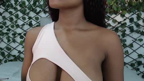 Snapshot of rous_55 chatting on February 2025 03:36:02 AM Rous online show from February 2025 03:36:02 AM