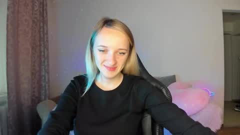 Snapshot of rousereed chatting on September 2025 06:29:01 AM Rouse online show from September 2025 06:29:01 AM