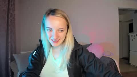 Snapshot of rousereed chatting on October 2025 12:13:02 PM Rouse online show from October 2025 12:13:02 PM