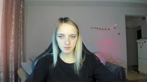 Snapshot of rousereed chatting on October 2025 07:36:03 AM Rouse online show from October 2025 07:36:03 AM