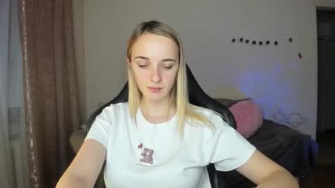 Snapshot of rousereed chatting on November 2025 01:33:02 PM Rouse online show from November 2025 01:33:02 PM