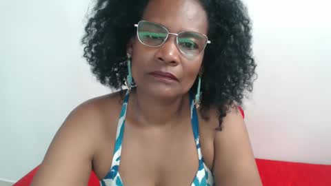 Snapshot of roushlove chatting on December 2024 07:32:02 PM luxa online show from December 2024 07:32:02 PM