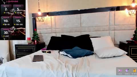 Snapshot of roussewalker chatting on November 2025 01:07:02 AM RousseWalker online show from November 2025 01:07:02 AM