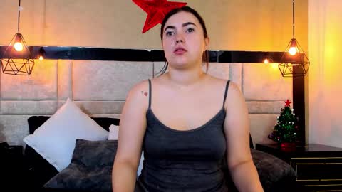 Snapshot of roussewalker chatting on November 2025 12:20:01 PM RousseWalker online show from November 2025 12:20:01 PM