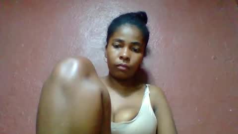 rovaelyah online show from September 2025 05:18:02 PM