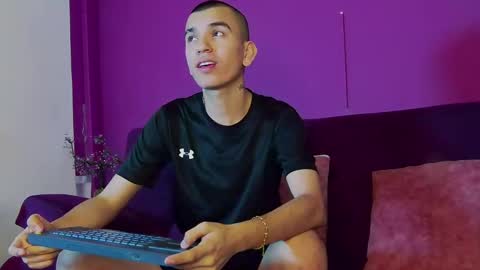 Rowan online show from September 2025 12:17:02 PM