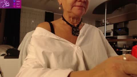 Roxana online show from December 2024 02:17:02 PM