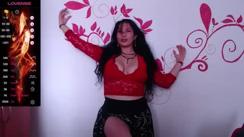 Roxanne Summers online show from September 2025 06:41:02 PM