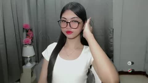 Roxie online show from December 2024 08:16:01 PM
