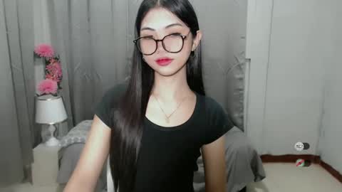 Roxie online show from December 2024 10:11:01 PM
