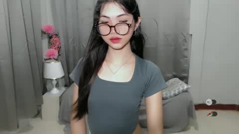 Roxie online show from December 2024 01:18:01 AM
