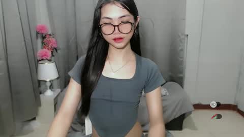 Roxie online show from December 2024 12:03:02 AM