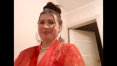 Snapshot of roxolanaa_sexy chatting on December 2025 07:51:02 PM ROXOLANAA SEXY online show from December 2025 07:51:02 PM