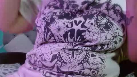 roxiie online show from November 2025 02:23:01 PM