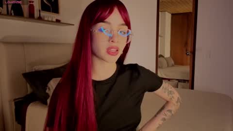 Roxxy online show from October 2025 10:10:01 PM