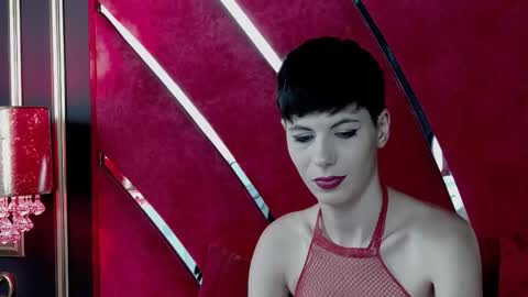 Snapshot of roxxy_rouge chatting on October 2025 04:15:02 PM Roxy online show from October 2025 04:15:02 PM