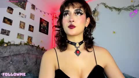 Snapshot of roxxystar_ chatting on February 2025 02:42:02 AM Roxxane online show from February 2025 02:42:02 AM