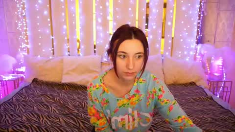 roxy_rayy online show from February 2025 06:00:01 AM