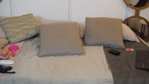 Snapshot of roxy_vega chatting on October 2025 08:38:01 PM Roxy online show from October 2025 08:38:01 PM