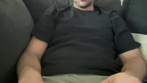 Snapshot of roythegil chatting on December 2024 09:08:02 PM roythegil online show from December 2024 09:08:02 PM