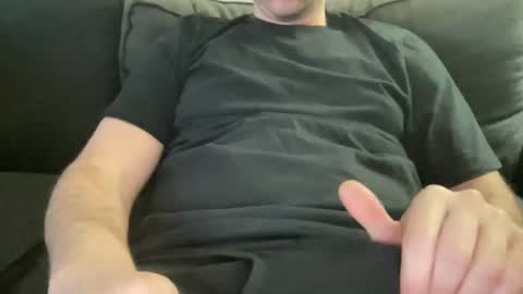 Snapshot of roythegil chatting on January 2025 10:32:02 PM roythegil online show from January 2025 10:32:02 PM