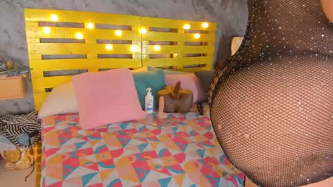 Rubi online show from February 2025 12:44:02 PM