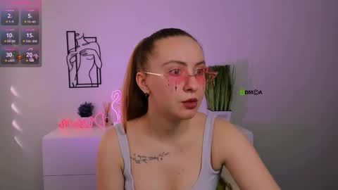 ruby_lay online show from September 2025 09:22:02 AM