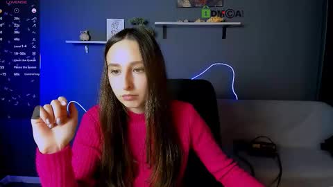 ruby_storm_ online show from October 2025 02:04:01 PM