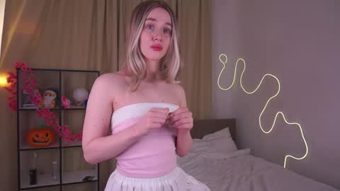 Snapshot of rumiray chatting on November 2025 11:48:01 PM Eva online show from November 2025 11:48:01 PM