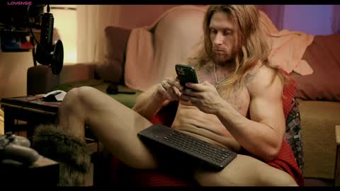 Paul online show from January 2025 08:42:01 PM