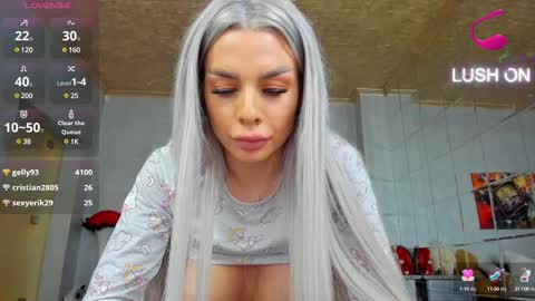 Ava online show from February 2025 06:20:01 PM