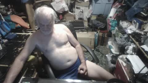 Snapshot of russtenail21 chatting on September 2025 05:24:02 PM Russtenail21 online show from September 2025 05:24:02 PM