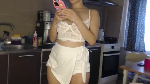 ruxandradanny online show from October 2025 06:33:01 AM