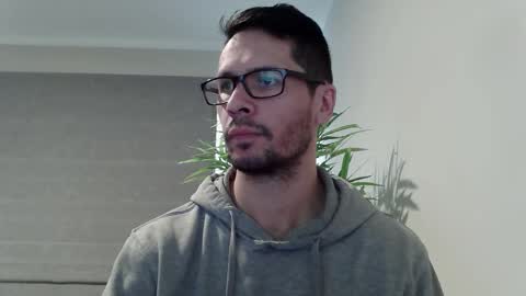 Snapshot of ryan_chatter chatting on November 2025 11:29:01 PM Ryan online show from November 2025 11:29:01 PM