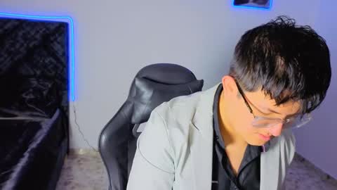 Ryan online show from November 2025 12:36:02 PM