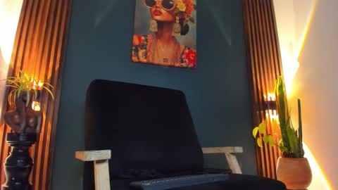 Snapshot of ryan_doyle chatting on October 2025 12:59:01 PM Ryan independent model online show from October 2025 12:59:01 PM