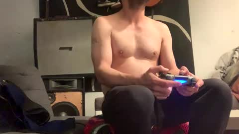 Snapshot of ryanbishops01 chatting on October 2025 04:18:01 PM Ryland online show from October 2025 04:18:01 PM