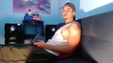 Snapshot of ryangreys01 chatting on November 2025 11:57:02 AM Ryan online show from November 2025 11:57:02 AM