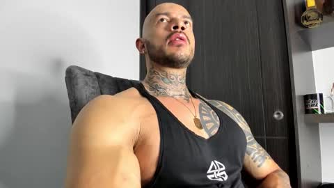 Ryan online show from October 2025 02:12:02 AM