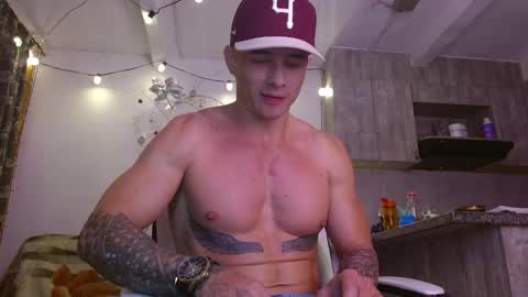 Ryan Blue ig ryannblue online show from January 2025 06:37:01 AM
