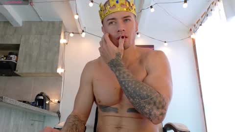 Snapshot of ryann_blue_ chatting on October 2025 07:10:02 PM Ryan Blue ig ryannblue online show from October 2025 07:10:02 PM