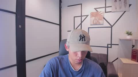 ryderstone_ online show from October 2025 04:56:01 AM