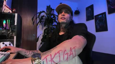 leopmonk help me reach 100 thumbs up online show from November 2025 02:10:02 AM