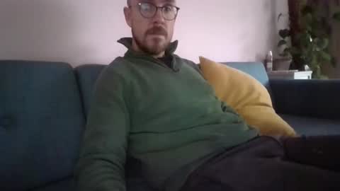 Snapshot of s_i_q chatting on October 2025 08:57:02 AM s_i_q online show from October 2025 08:57:02 AM