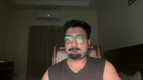 saadiqureshi007 online show from September 2025 10:44:01 PM