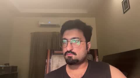 saadiqureshi007 online show from September 2025 09:38:01 PM