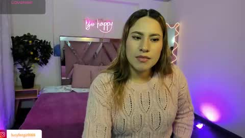 Snapshot of saaya_tay chatting on February 2025 11:41:02 AM saaya_tay online show from February 2025 11:41:02 AM