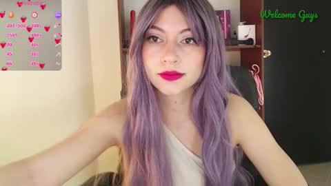 Sabrina online show from October 2025 09:15:01 PM