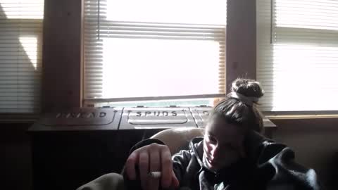 Sabrina online show from September 2025 01:49:02 PM